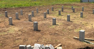 Фундамент на забивных жб сваях под ключ в Домодедово - фундамент из забивных железобетонных свай цена от 3193 руб/м2